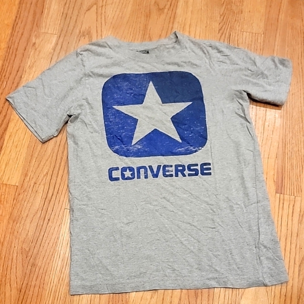 Converse T-shirt